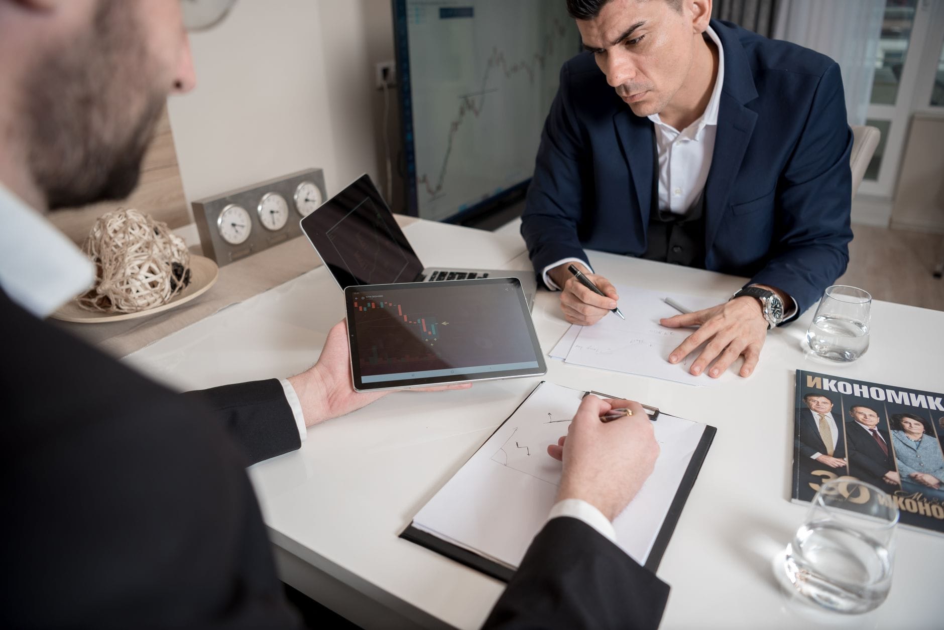 Comment trouver le meilleur repreneur pour son entreprise - business - analyse financière business