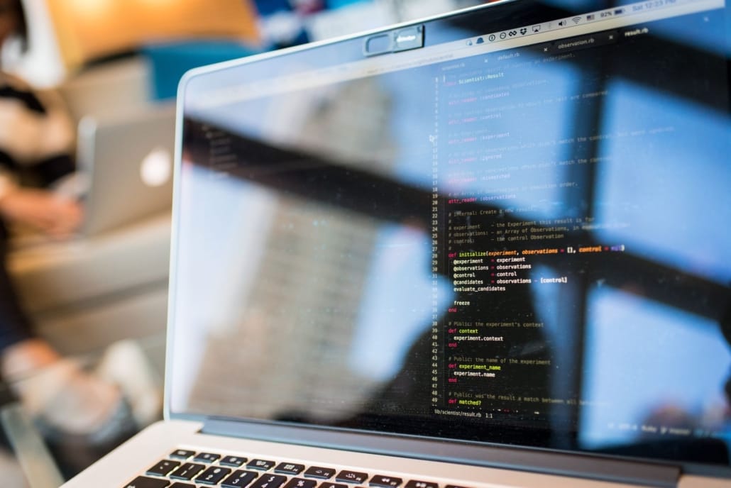 ACTORIA accompagne la vente de la société informatique MYJE - business - réunion dirigeants business