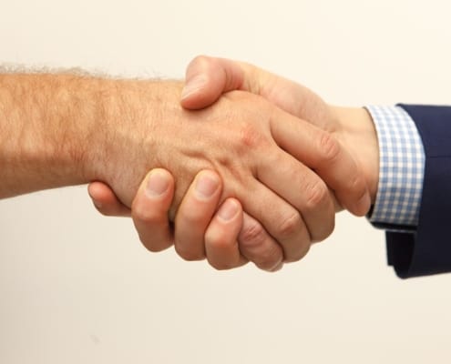 Transmettre son entreprise avant qu’il ne soit trop tard - business - réunion dirigeants business